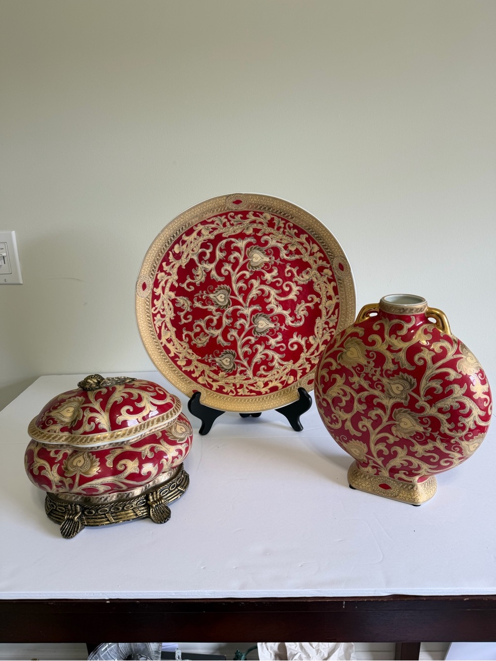 3pc Vintage Chinese Export Garniture Set Imperial Ruby Red Gold Chinoiserie LRG